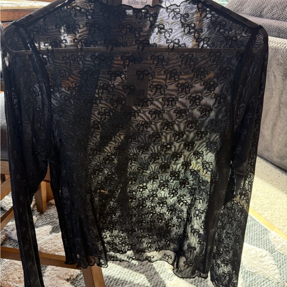 🎀Sheer Black Long-Sleeve🎀